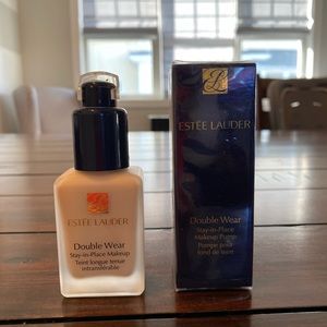 Estee Lauder Double Wear Foundation